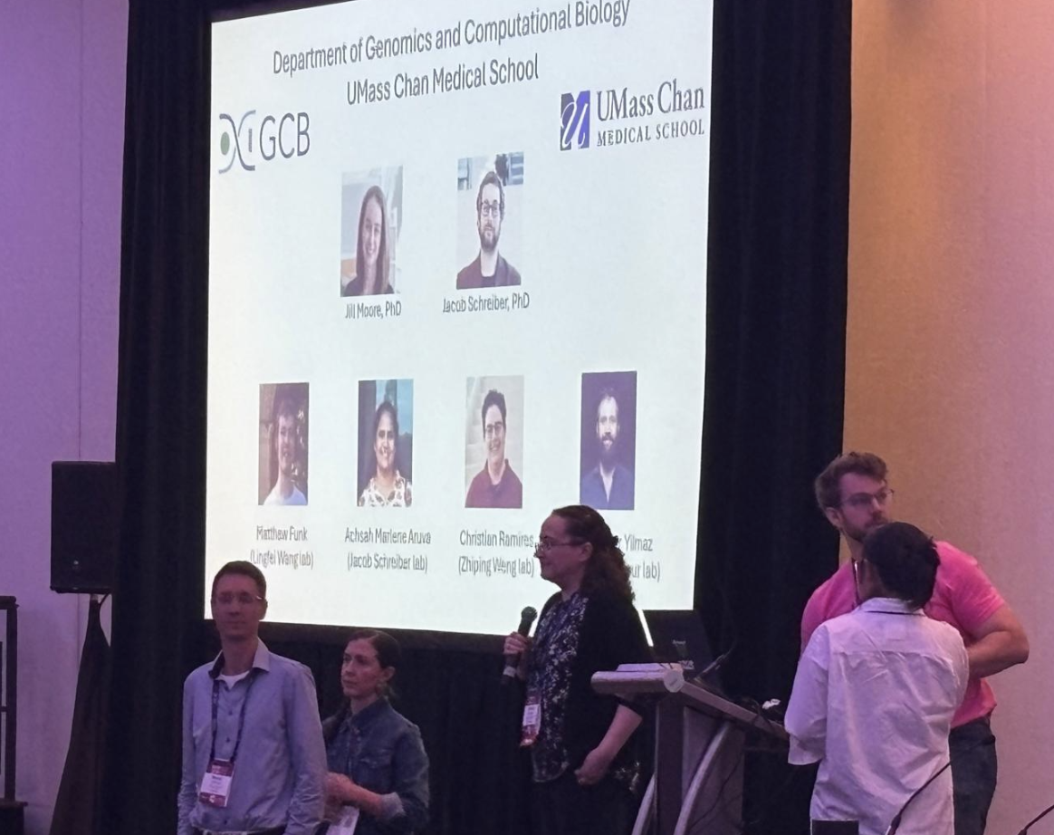 Raluca speaking at the RegSys session during the 2026 ISMB meeting